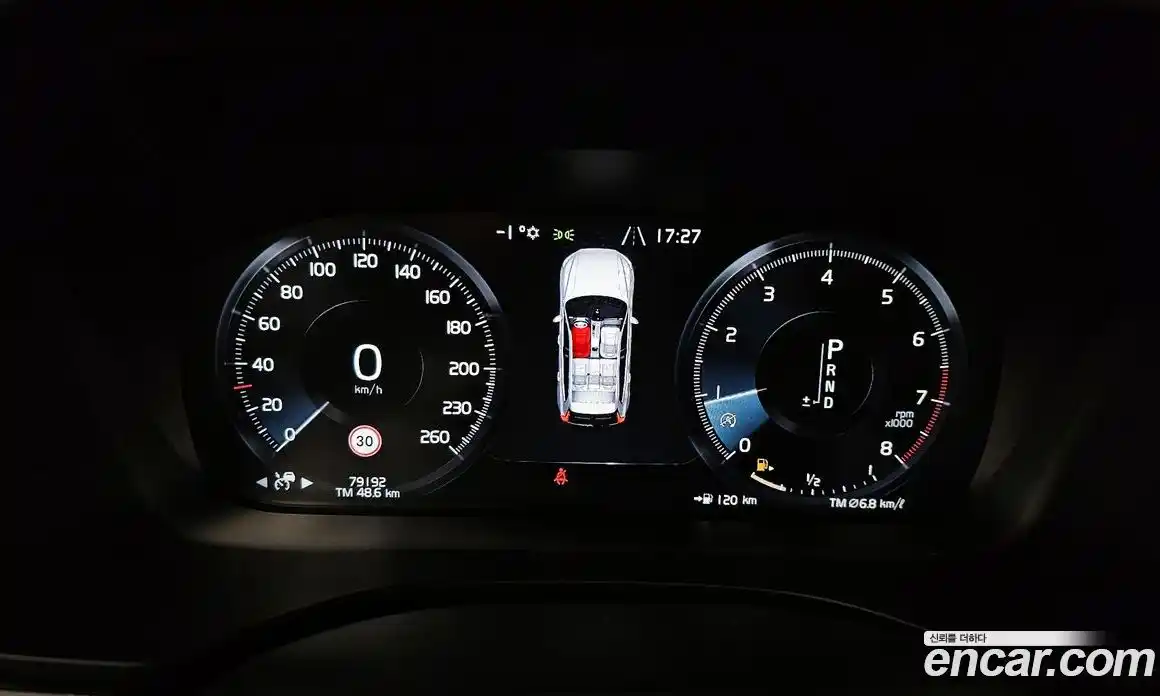 Volvo XC60 2017 2.0 гидро в Москве № 197030, фото 8