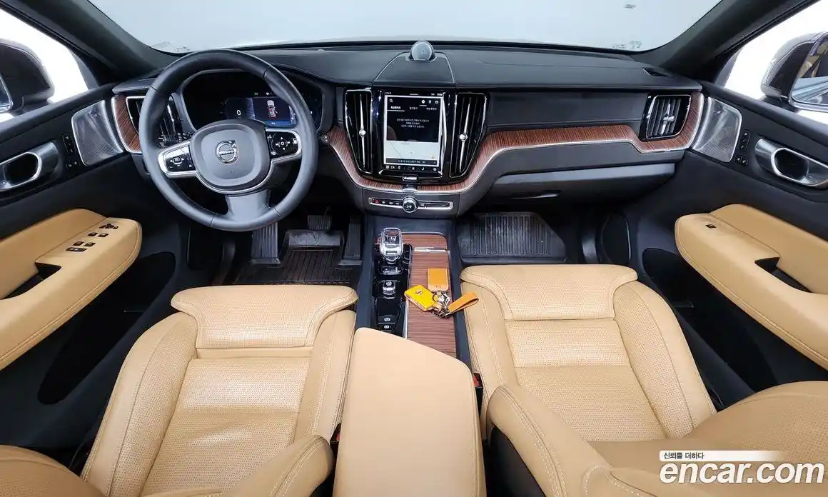 Volvo XC60 2024 2.0 гидро в Москве № 197067, фото 7