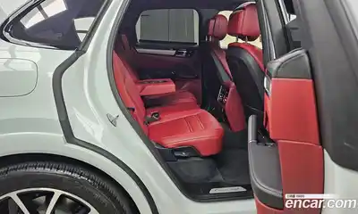 Porsche Cayenne 2023 3.0 гидро в Москве № 197120, миниатюра 12