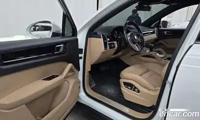 Porsche Cayenne 2020 3.0 гидро в Москве № 197533, миниатюра 10