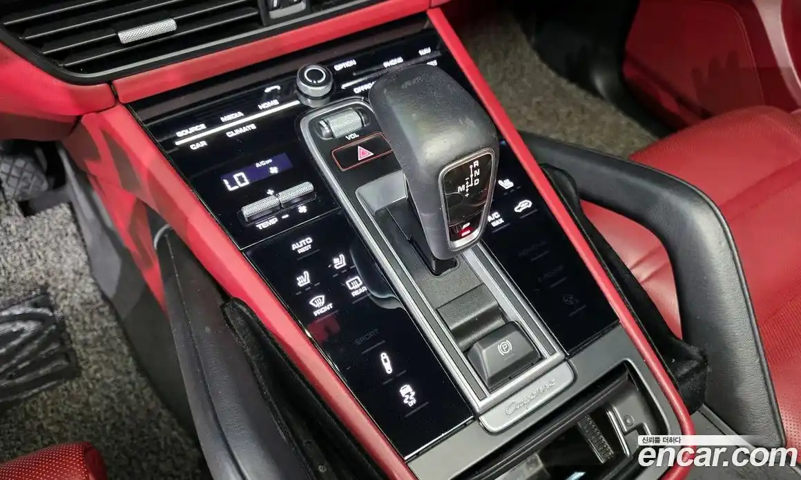 Porsche Cayenne 2019 3.0 гидро в Москве № 197671, фото 9