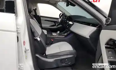 Land Rover Range-Rover Evoque 2025 2.0 гидро в Москве № 198073, миниатюра 11