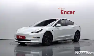 Tesla Model 3, 2020