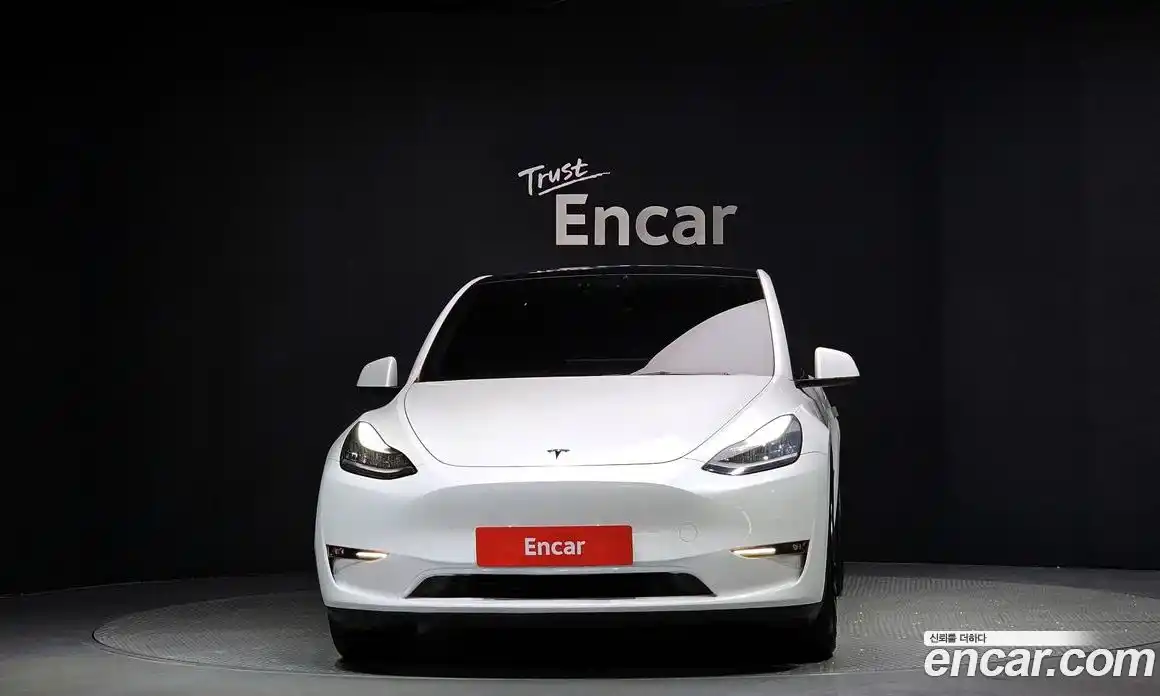 Tesla Model Y 2021 0.2 гидро в Москве № 198613, фото 3