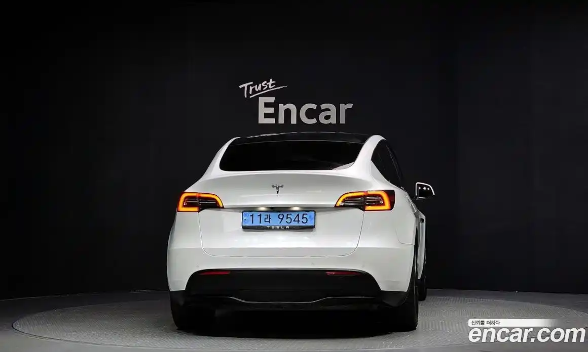 Tesla Model Y 2021 0.2 гидро в Москве № 198613, фото 4