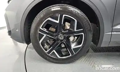 Volkswagen Touareg 2024 3.0 гидро в Москве № 199089, миниатюра 4