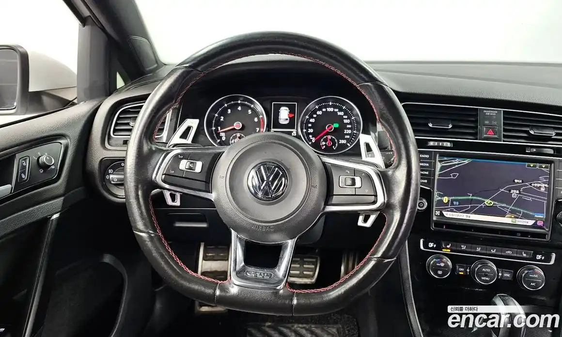 Volkswagen Golf 2016 2.0 гидро в Москве № 199218, фото 13