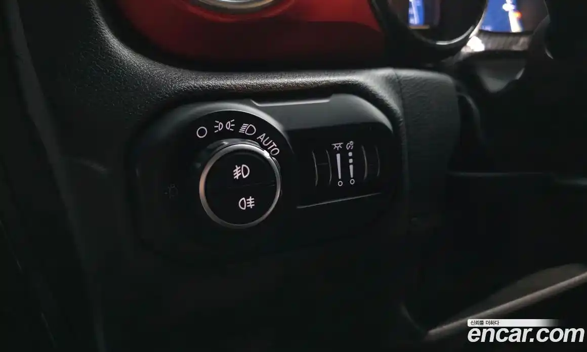 Jeep Wrangler 2019 2.0 гидро в Москве № 199476, фото 18