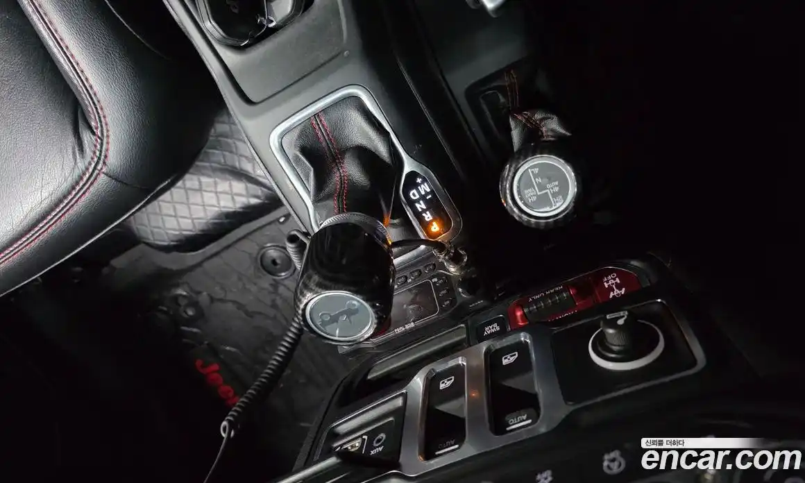 Jeep Wrangler 2019 2.0 гидро в Москве № 199476, фото 9