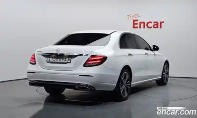 Mercedes-Benz E-Class 2020 1.9 гидро, миниатюра 2
