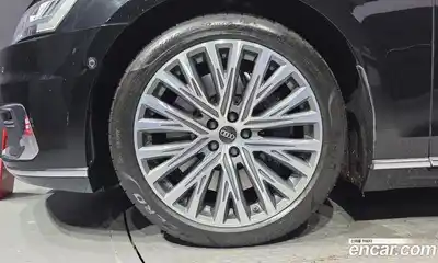 Audi A8 2021 4.0 гидро в Москве № 212405, миниатюра 5