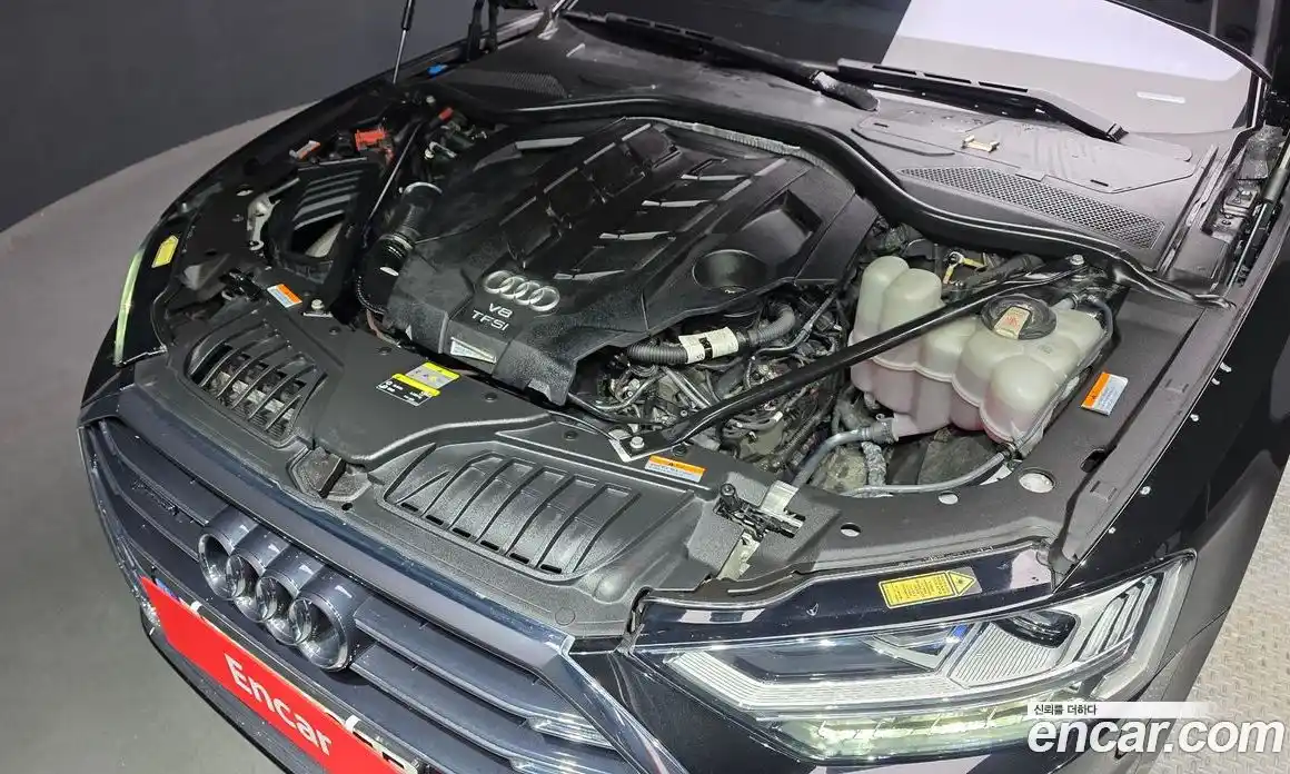 Audi A8 2021 4.0 гидро в Москве № 212405, фото 6
