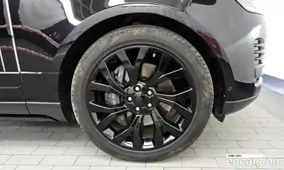 Land Rover Range-Rover 2021 3.0 гидро в Москве № 213386, миниатюра 5