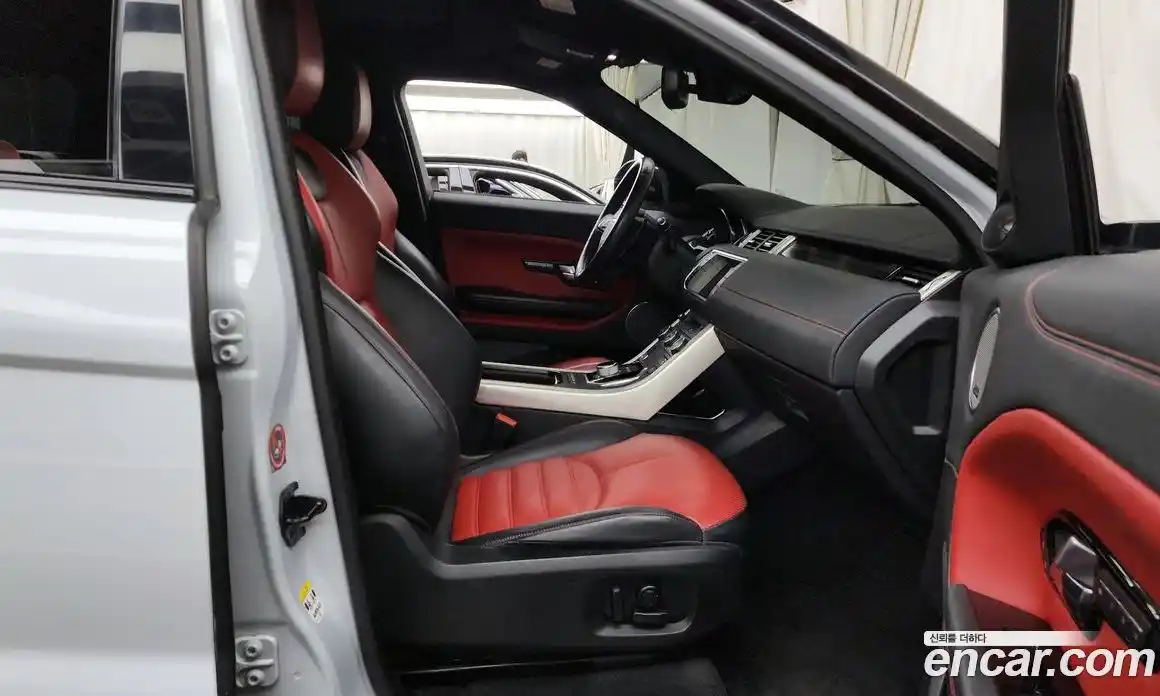 Land Rover Range-Rover Evoque 2015 2.0 гидро в Москве № 213579, фото 11