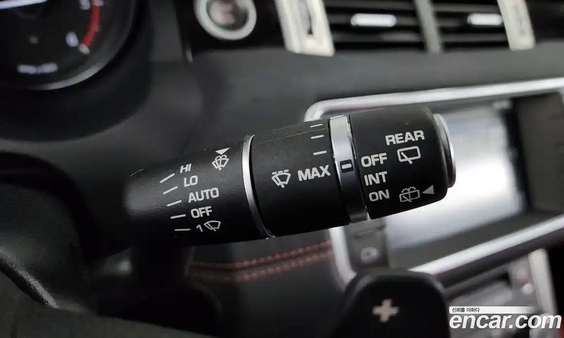 Land Rover Range-Rover Evoque 2015 2.0 гидро в Москве № 213579, фото 16