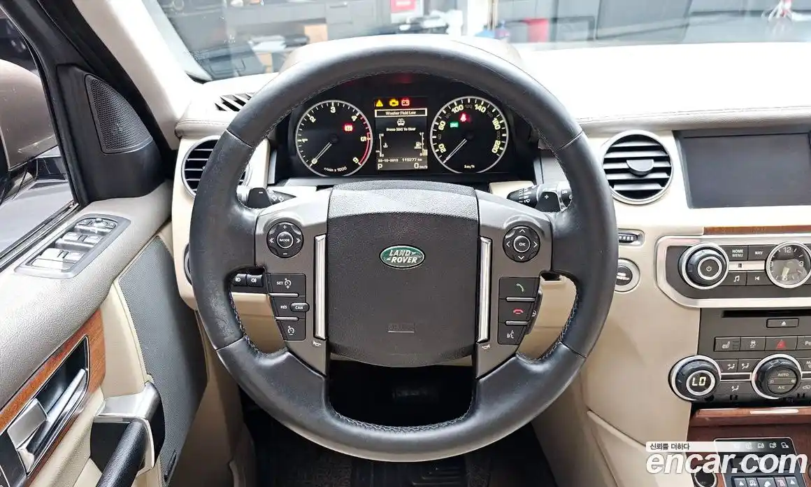 Land Rover Discovery 2015 3.0 гидро в Москве № 213695, фото 13