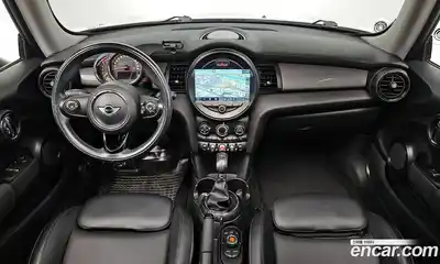 Mini Cooper 2015 1.5 гидро в Москве № 214327, миниатюра 7