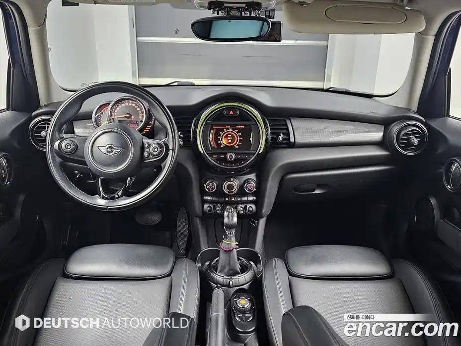 Mini Cooper 2015 1.5 гидро в Москве № 214414, фото 7