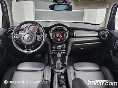 Mini Cooper 2015 1.5 гидро в Москве № 214414, миниатюра 7