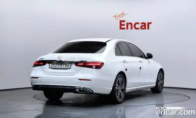 Mercedes-Benz E-Class 2021 2.0 гидро, миниатюра 2