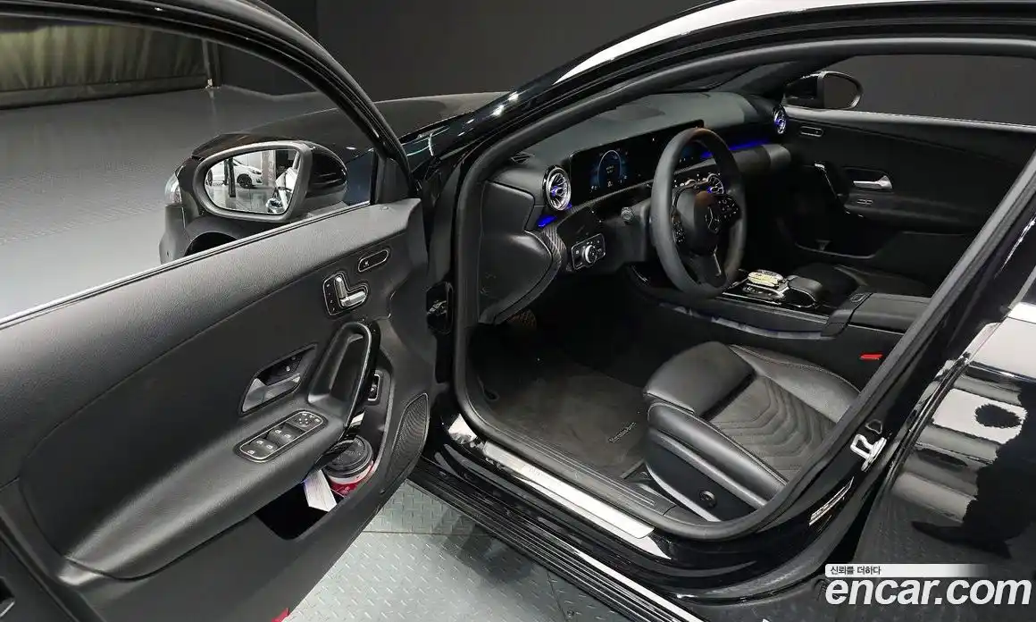 Mercedes-Benz A-Class 2020 2.0 гидро в Москве № 229484, фото 10