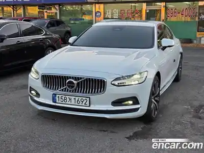 Volvo S90, 2023