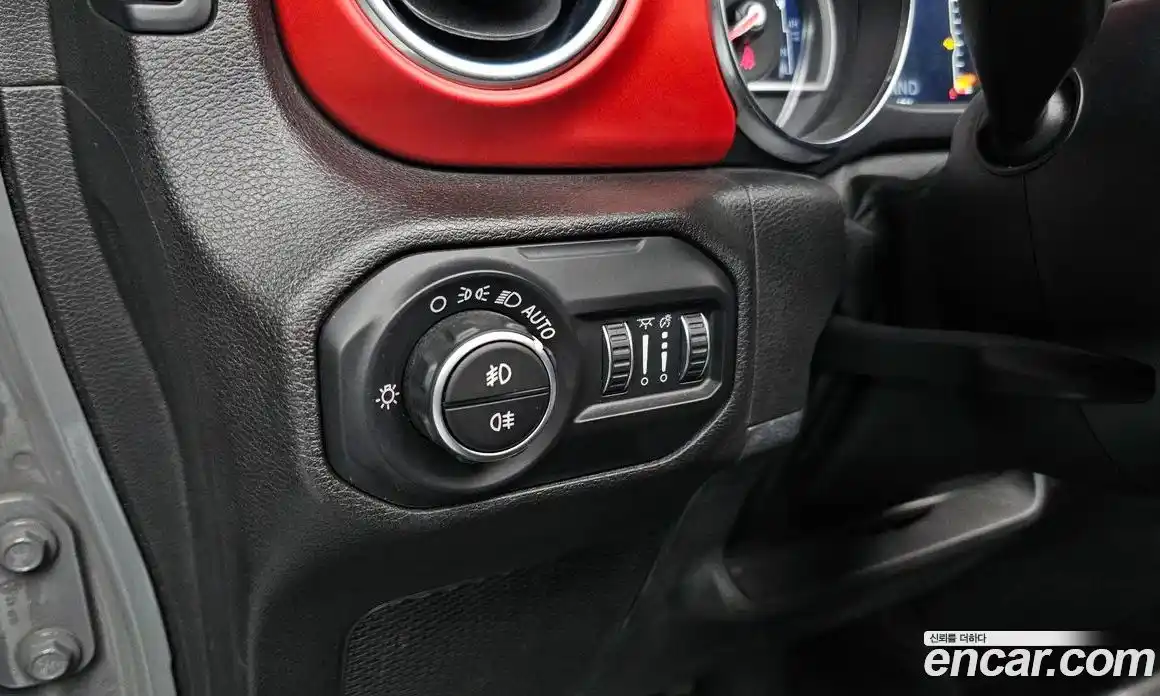 Jeep Wrangler 2019 2.0 гидро в Москве № 232463, фото 19