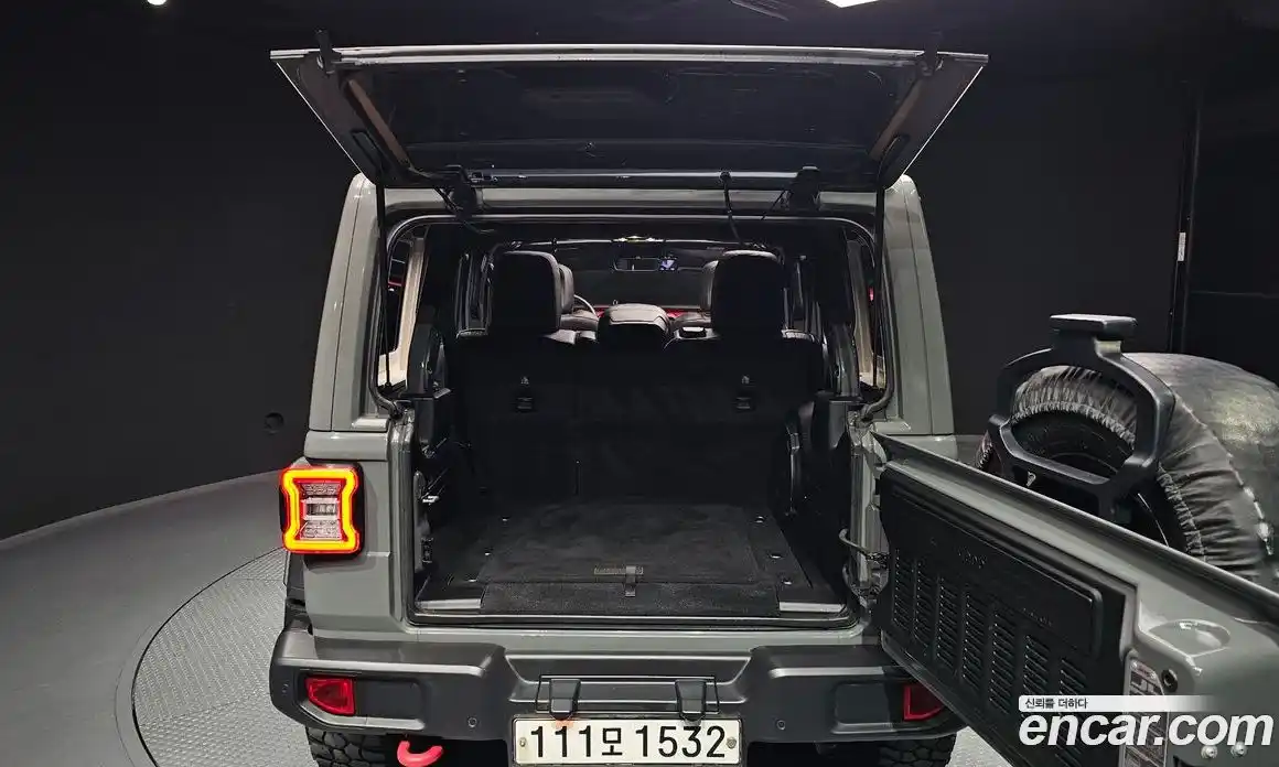 Jeep Wrangler 2019 2.0 гидро в Москве № 232463, фото 20