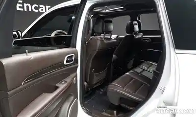 Jeep Cherokee 2018 3.0 гидро в Москве № 232682, миниатюра 12