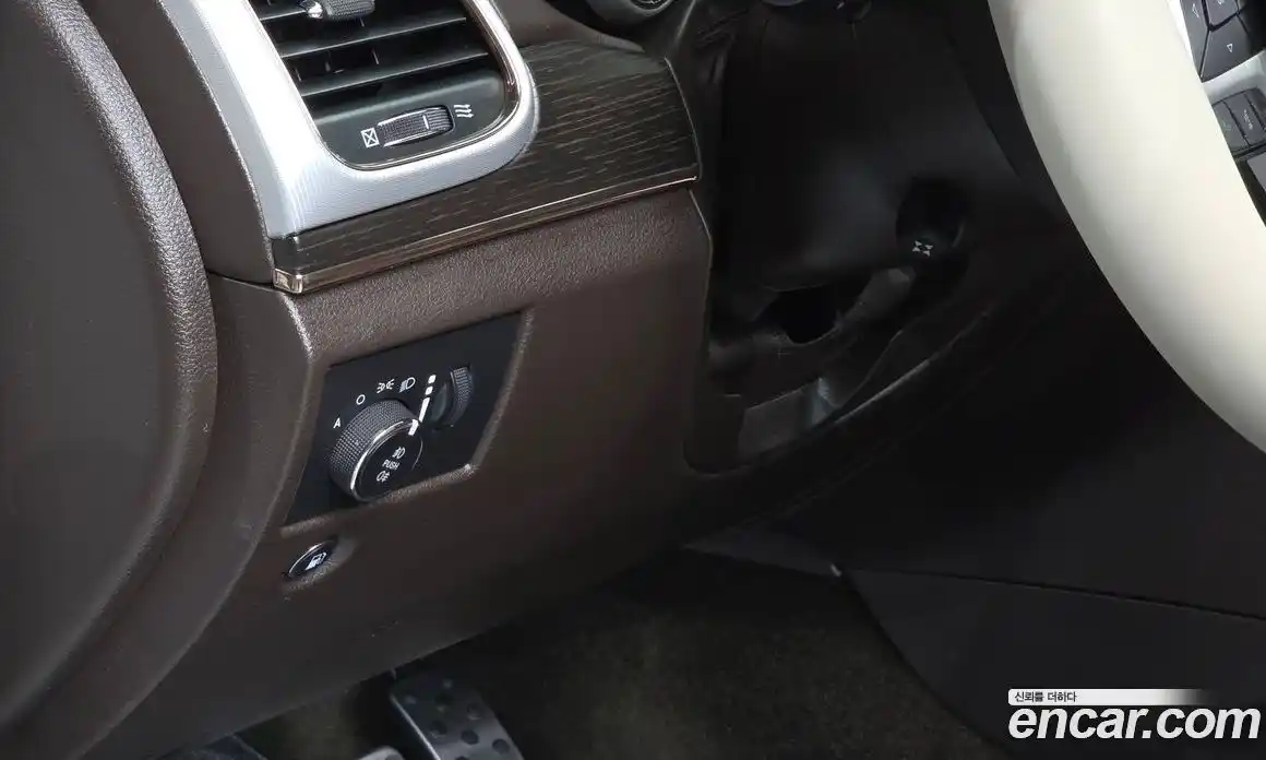 Jeep Cherokee 2018 3.0 гидро в Москве № 232682, фото 16