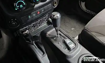 Jeep Wrangler 2013 2.8 гидро в Москве № 232714, миниатюра 9