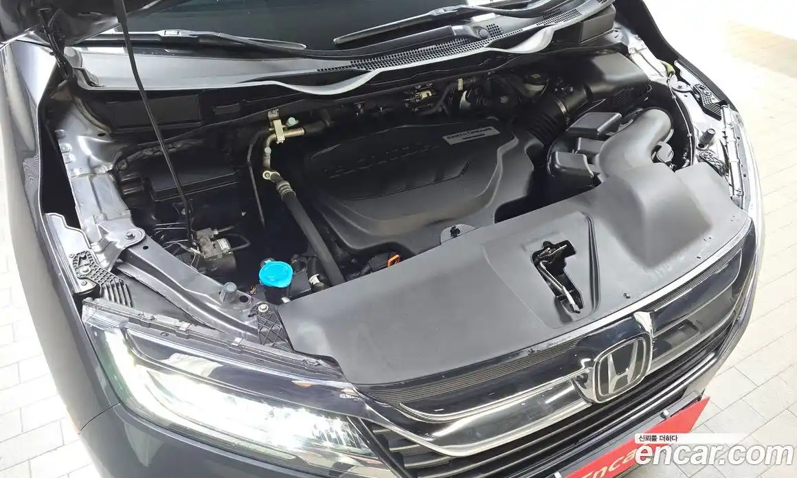 Honda Odyssey 2019 3.5 гидро в Москве № 232902, фото 6