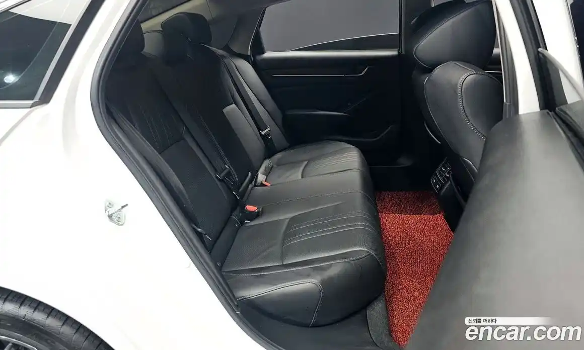 Honda Accord 2021 1.5 гидро в Москве № 232914, фото 12