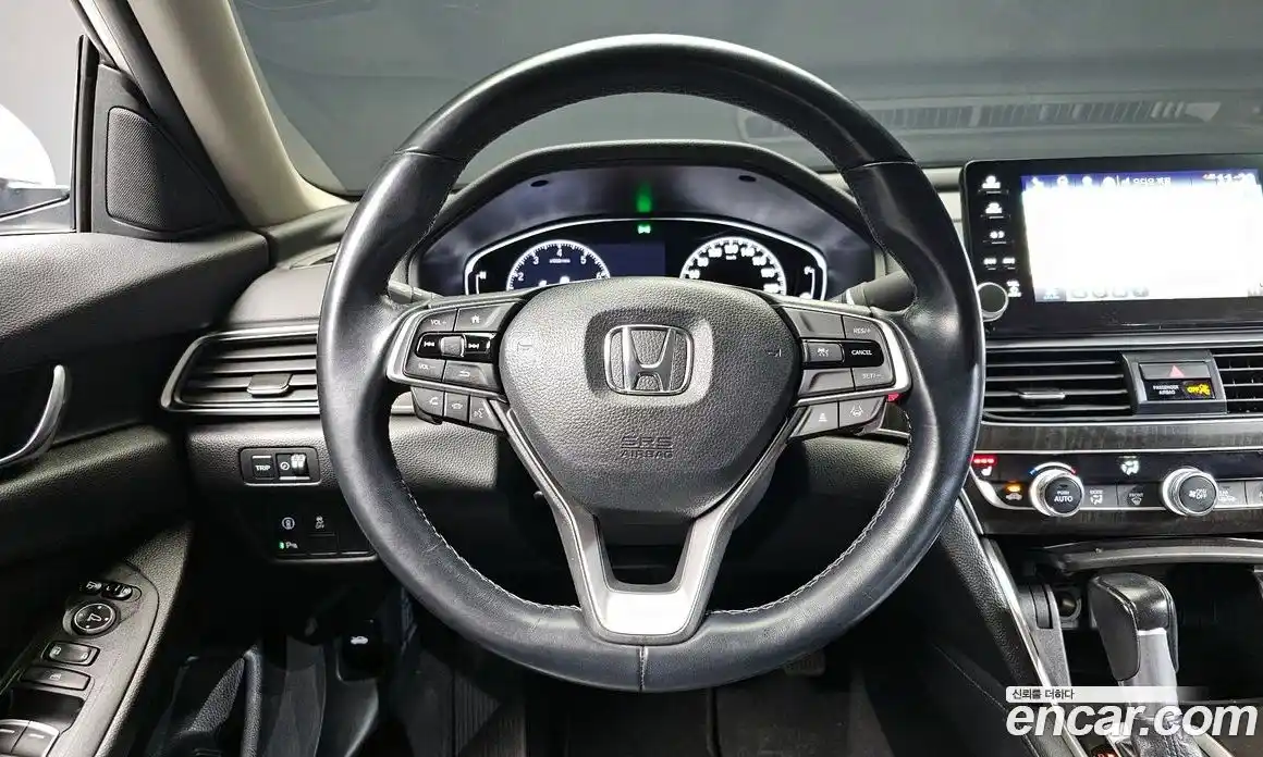 Honda Accord 2021 1.5 гидро в Москве № 232914, фото 13
