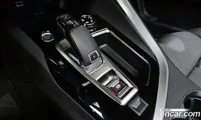 Peugeot 3008 2019 1.5 гидро в Москве № 234079, миниатюра 9