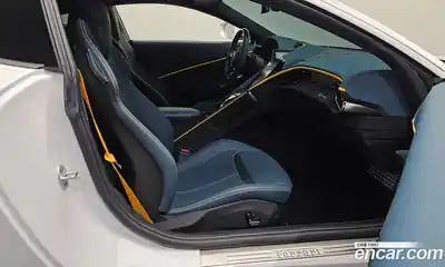 Ferrari Roma 2024 3.9 гидро в Москве № 236100, миниатюра 11