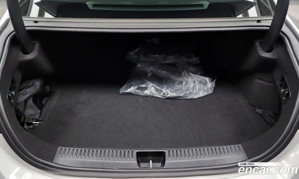Mercedes-Benz E-Class 2025 2.0 гидро в Москве № 238099, фото 20