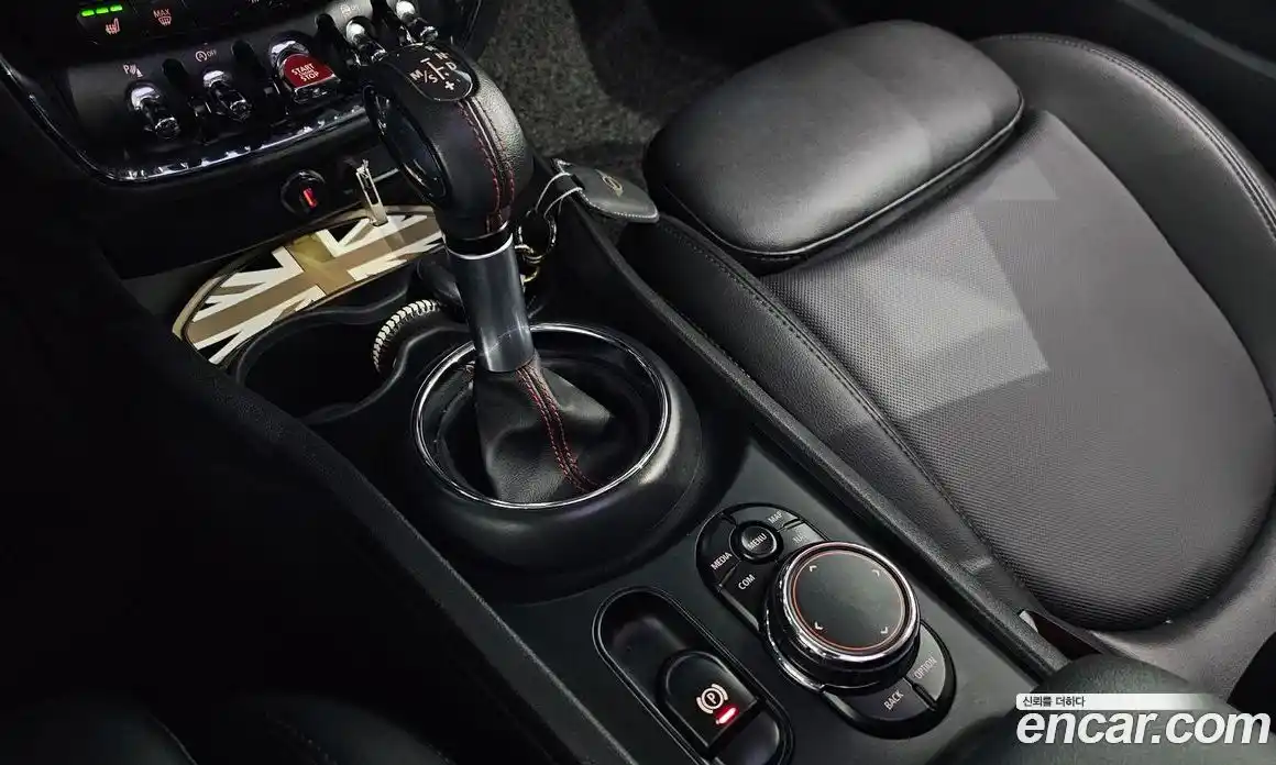 Mini Clubman 2019 2.0 гидро в Москве № 253383, фото 9