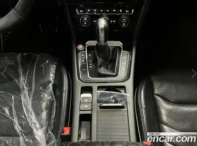 Volkswagen Arteon 2018 2.0 гидро в Москве № 255083, миниатюра 9
