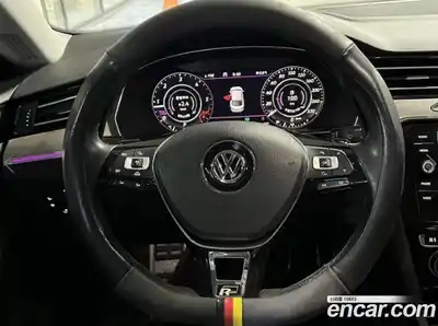 Volkswagen Arteon 2018 2.0 гидро в Москве № 255083, миниатюра 10