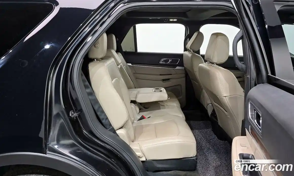 Ford Explorer 2018 2.3 гидро в Москве № 255651, фото 12