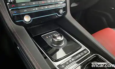Jaguar F-Pace 2018 2.0 гидро в Москве № 256082, миниатюра 9