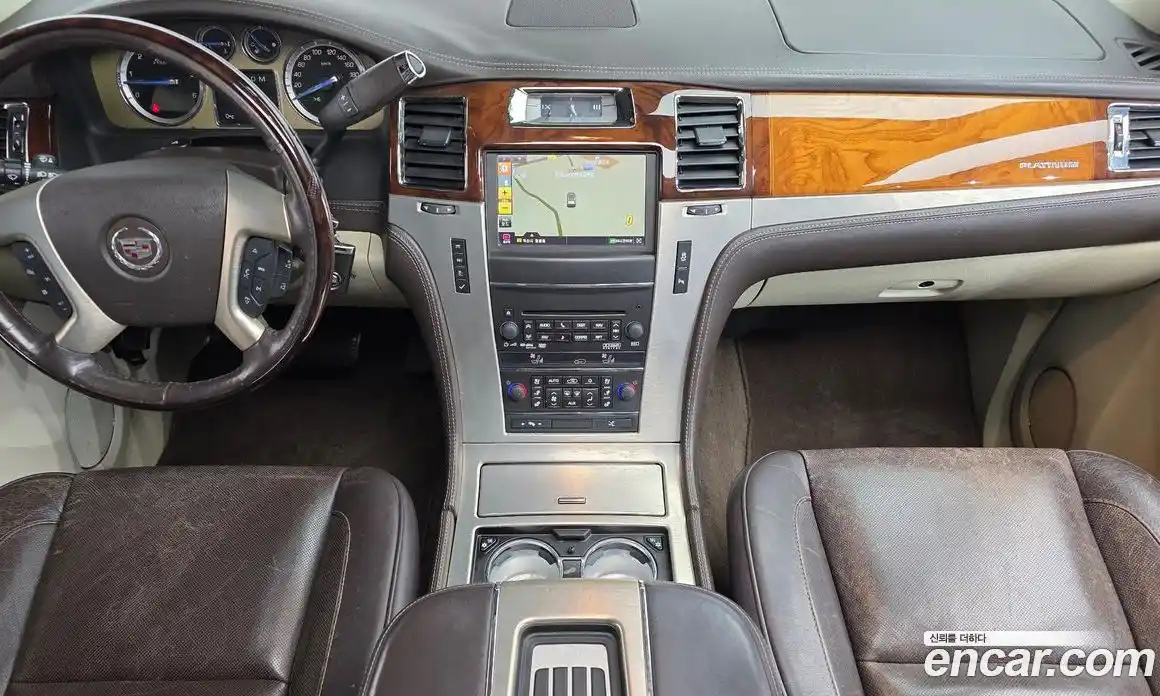 Cadillac Escalade 2012 6.2 гидро в Москве № 256477, фото 7