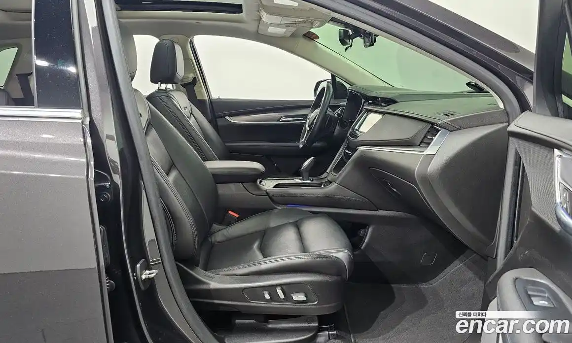 Cadillac XT5 2018 3.6 гидро в Москве № 256482, фото 10