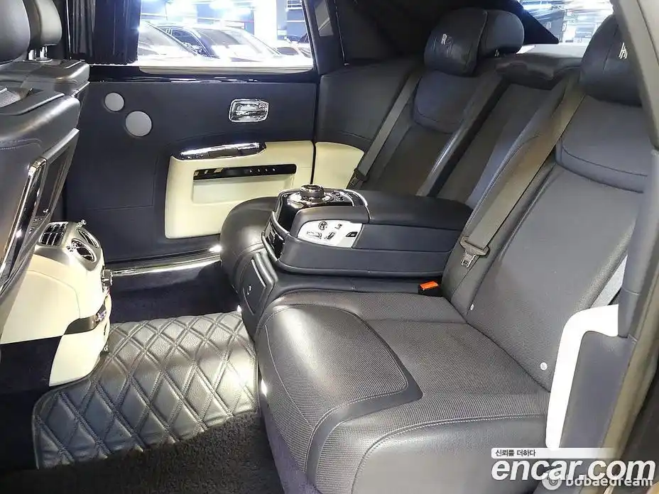 Rolls-Royce Ghost 2017 6.6 гидро в Москве № 256725, фото 16