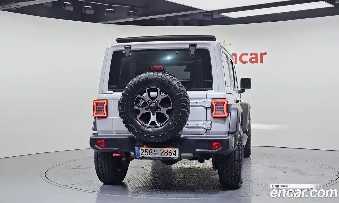 Jeep Wrangler 2021 2.0 гидро в Москве № 278605, фото 4
