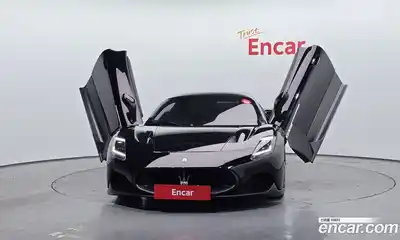 Maserati MC20 2022 3.0 гидро в Москве № 282728, миниатюра 3