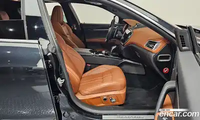 Maserati Ghibli 2022 3.0 гидро в Москве № 282759, миниатюра 11