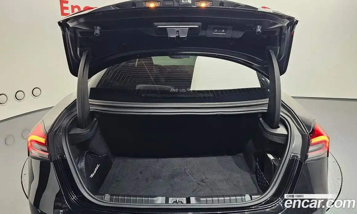 Maserati Ghibli 2022 3.0 гидро в Москве № 282759, фото 20