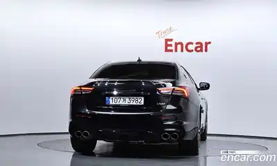 Maserati Ghibli 2022 3.0 гидро в Москве № 282759, миниатюра 4
